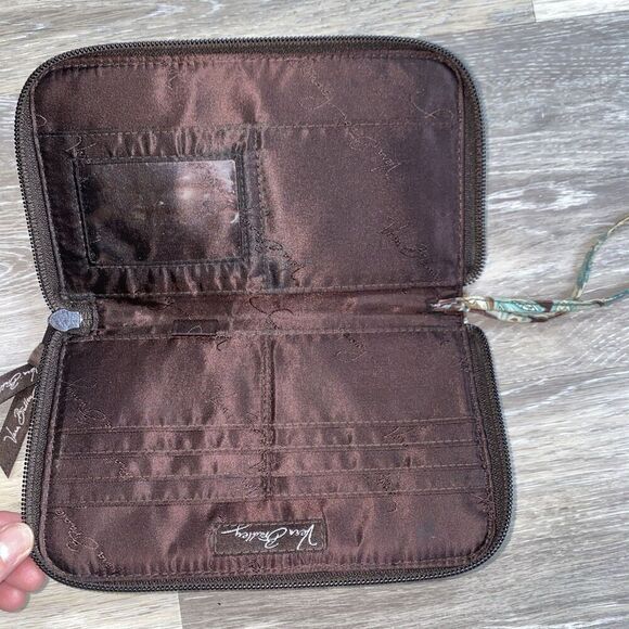 VERA BRADLEY JAVA BLUE SINGLE ZIP QUILTED WALLET/WRISTLET - RETIRED PATTERN - Picture 2 of 7